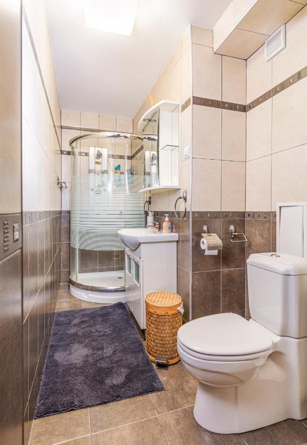 1Bd Apartment - 5 Mins To The City Centre By Flat Mаnager Plowdiw Exterior foto